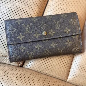 Louis Vuitton Brown and Gold Monogram Clutch